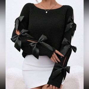 Classic Bow Cut Out Long Sleeve Sweater Top Holiday Christmas  Black
